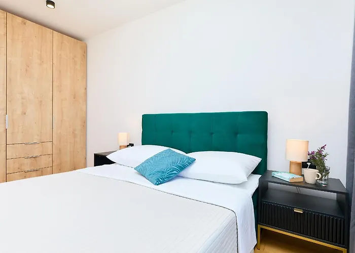 Hedera Estate Hedera A60 *